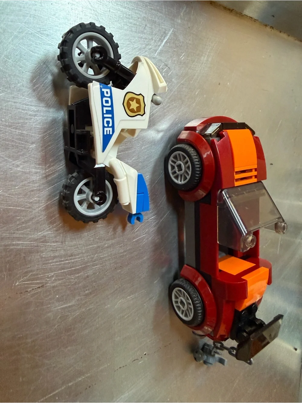 Lego City 60210 Sky Police Air Base 98% Complete. Read description